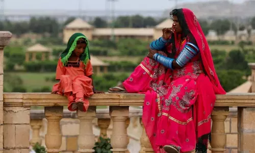 Pakistan में हिंदू और बौद्ध स्थलों पर तोड़फोड़ और अनदेखी का सामना करना पड़ रहा Pakistan में हिंदू और बौद्ध स्थलों पर तोड़फोड़ और अनदेखी का सामना करना पड़ रहा