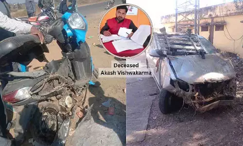 जबलपुर में तेज रफ्तार SUV चाय की दुकान में जा घुसी, दो लोगों की मौत जबलपुर में तेज रफ्तार SUV चाय की दुकान में जा घुसी, दो लोगों की मौत