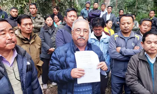 Chuba के निवासियों ने ज़मीन के दावेदार से कब्रिस्तान की सुरक्षा मांगी