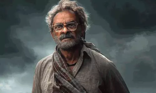 Peddi: जगपति बाबू का खौफनाक अप्पलासूरी लुक हुआ आउट Peddi: जगपति बाबू का खौफनाक अप्पलासूरी लुक हुआ आउट