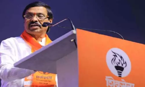 Deputy District Chief का दावा, विनायक राउत पर पार्टी को तोड़ने की कोशिश का आरोप