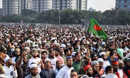 शाहबाग पर इंकलाब मंचो का धरना जारी, हत्याकांड में न्याय की मांग तेज शाहबाग पर इंकलाब मंचो का धरना जारी, हत्याकांड में न्याय की मांग तेज