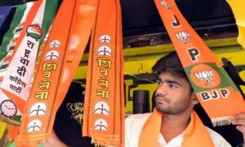 Malegaon में महायुति फंसी: लोकल लेवल पर आम सहमति नहीं, अब सीनियर लेवल पर चर्चा Malegaon में महायुति फंसी: लोकल लेवल पर आम सहमति नहीं, अब सीनियर लेवल पर चर्चा