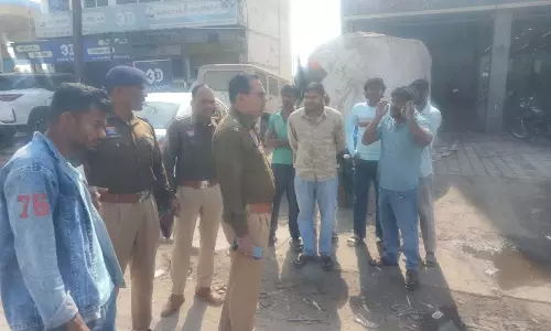 रायपुर में अवैध पार्किंग और अतिक्रमण के खिलाफ पुलिस-नगर निगम का संयुक्त अभियान