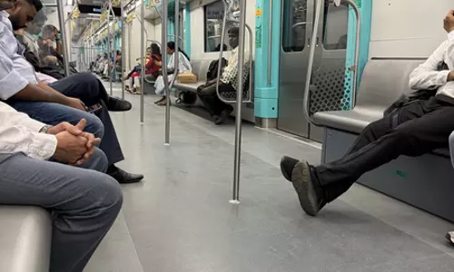 नए साल के जश्न में सफर की चिंता खत्म, मुंबई में 24 घंटे चलेगी मेट्रो नए साल के जश्न में सफर की चिंता खत्म, मुंबई में 24 घंटे चलेगी मेट्रो