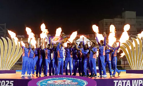 WPL 2026: MI ने क्रिस्टन बीम्स को स्पिन गेंदबाजी कोच नियुक्त किया WPL 2026: MI ने क्रिस्टन बीम्स को स्पिन गेंदबाजी कोच नियुक्त किया