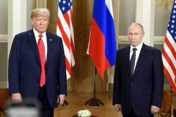 Trump का दावा: पुतिन से फोन पर ‘बहुत अच्छी’ बात हुई Trump का दावा: पुतिन से फोन पर ‘बहुत अच्छी’ बात हुई