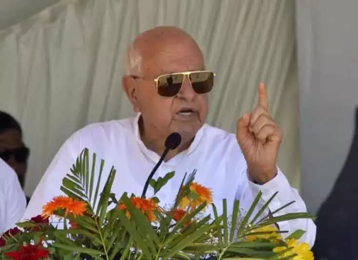 Dr. Farooq ने सांसदों, विधायकों से जन-केंद्रित विकास को बढ़ावा देने को कहा Dr. Farooq ने सांसदों, विधायकों से जन-केंद्रित विकास को बढ़ावा देने को कहा