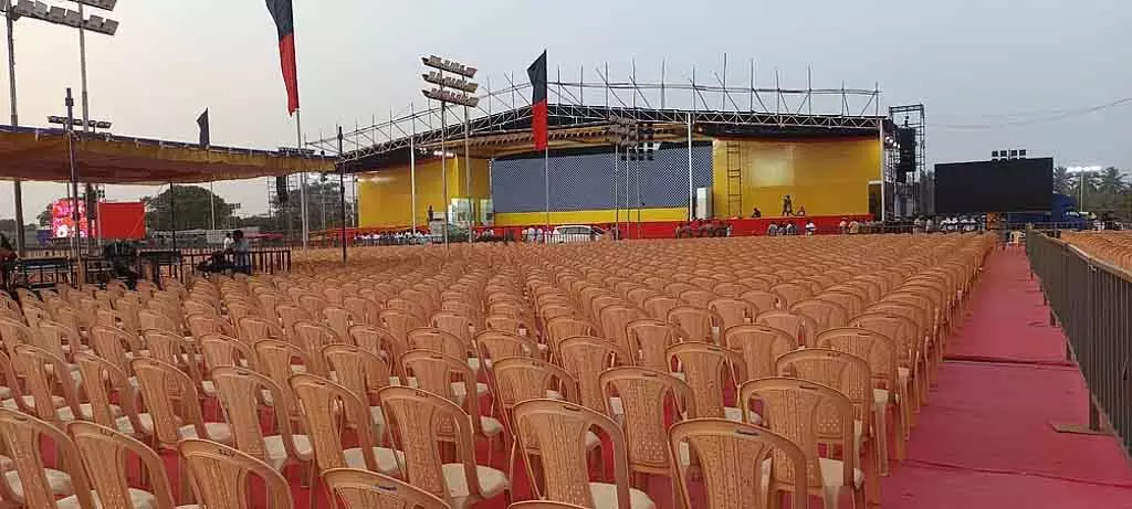 DMK महिला सम्मेलन में भाग लेने वाली महिलाओं के लिए स्नैक मेनू DMK महिला सम्मेलन में भाग लेने वाली महिलाओं के लिए स्नैक मेनू