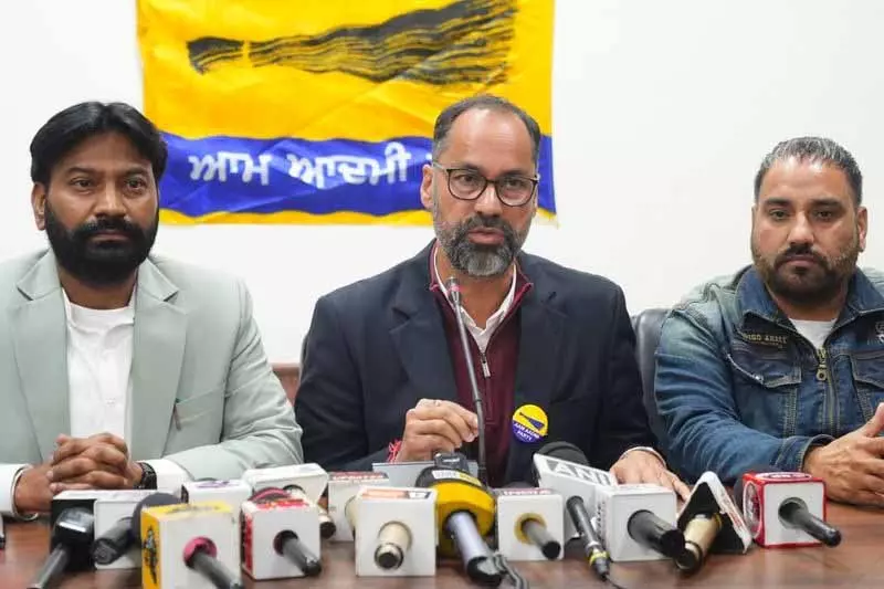 ग्राम पंचायत अधिनियम मनरेगा के खिलाफ एक साजिश है: AAP ग्राम पंचायत अधिनियम मनरेगा के खिलाफ एक साजिश है: AAP