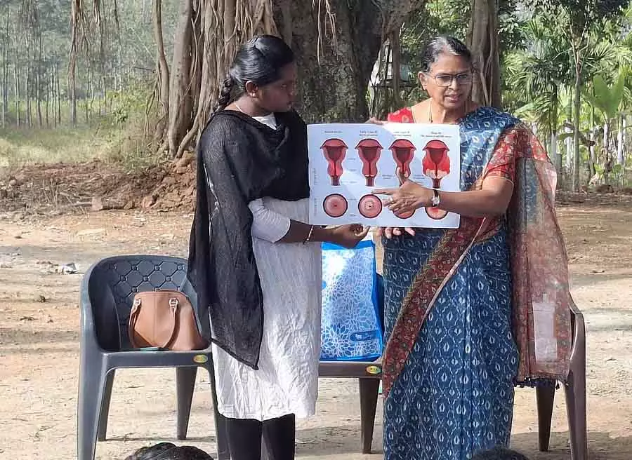 Karnataka : प्लास्टिक पैड के साथ लंबे समय तक चलने वाली समस्या Karnataka : प्लास्टिक पैड के साथ लंबे समय तक चलने वाली समस्या