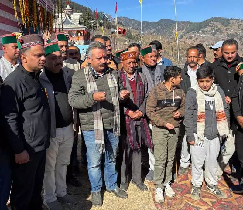 Himachal: शिक्षा मंत्री ने युवाओं से सांस्कृतिक जड़ों से जुड़े रहने का आग्रह किया Himachal: शिक्षा मंत्री ने युवाओं से सांस्कृतिक जड़ों से जुड़े रहने का आग्रह किया