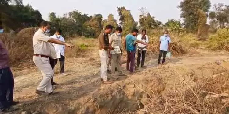 Sonepur लापता व्यक्ति का शव दफना हुआ मिला Sonepur लापता व्यक्ति का शव दफना हुआ मिला