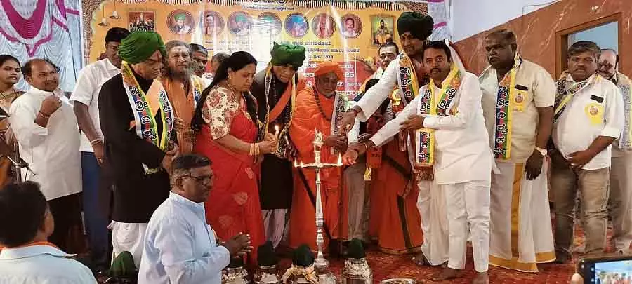 विश्वकर्मा समाज का समुदाय के लिए बहुत बड़ा योगदान है: MLA चिम्मनक्कट्टी विश्वकर्मा समाज का समुदाय के लिए बहुत बड़ा योगदान है: MLA चिम्मनक्कट्टी