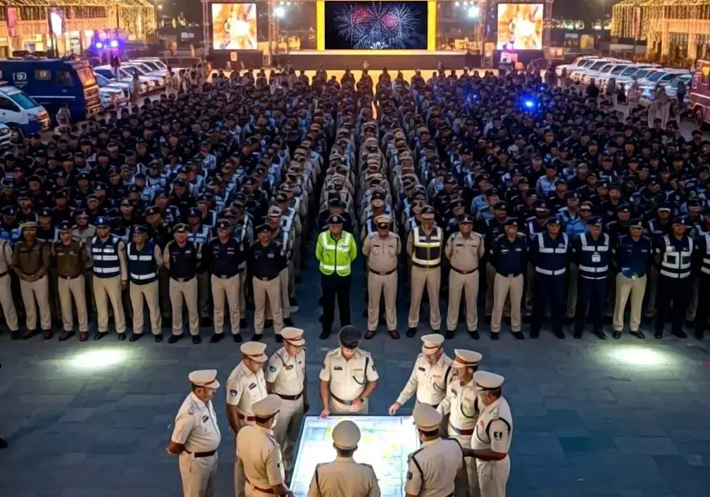 NCR Noida: नोएडा में न्यू ईयर के लिए तीन सुपर जोन बनाए गए NCR Noida: नोएडा में न्यू ईयर के लिए तीन सुपर जोन बनाए गए