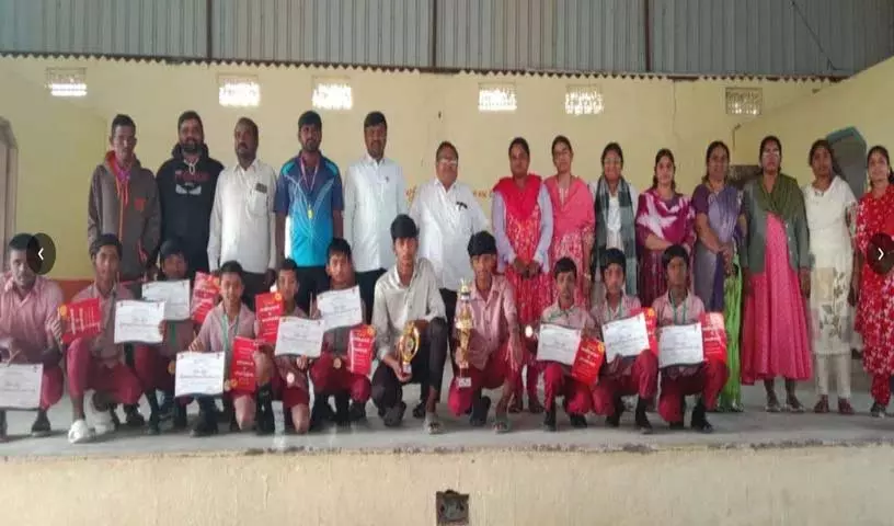 Atmakur S Gurukul के स्टूडेंट्स ने स्टेट लेवल स्पोर्ट्स और कल्चरल कॉम्पिटिशन में मेडल जीते Atmakur S Gurukul के स्टूडेंट्स ने स्टेट लेवल स्पोर्ट्स और कल्चरल कॉम्पिटिशन में मेडल जीते