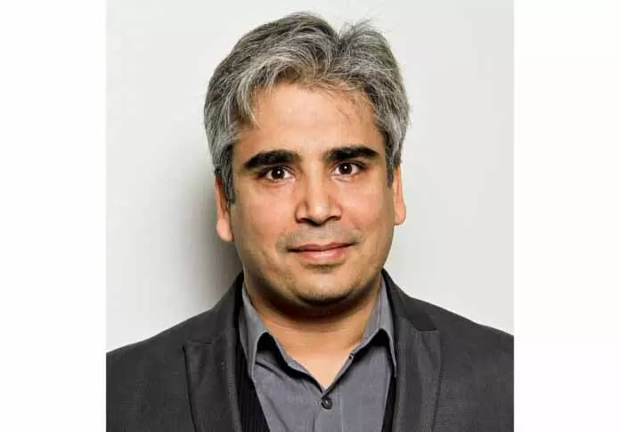 Tanveer ने ज़ादीबल में काम की प्रगति की समीक्षा की Tanveer ने ज़ादीबल में काम की प्रगति की समीक्षा की