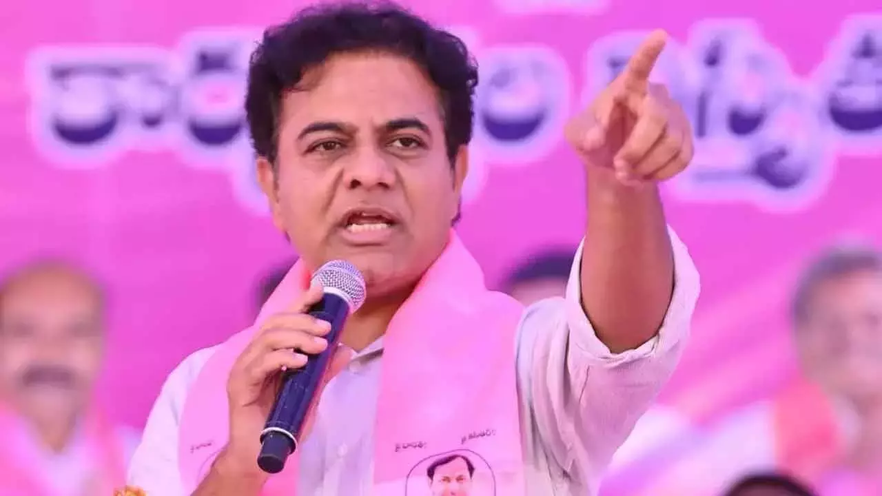 KTR का आरोप है कि रेवंत ने पलामुरु को फिर से माइग्रेशन डिस्ट्रिक्ट बना दिया KTR का आरोप है कि रेवंत ने पलामुरु को फिर से माइग्रेशन डिस्ट्रिक्ट बना दिया