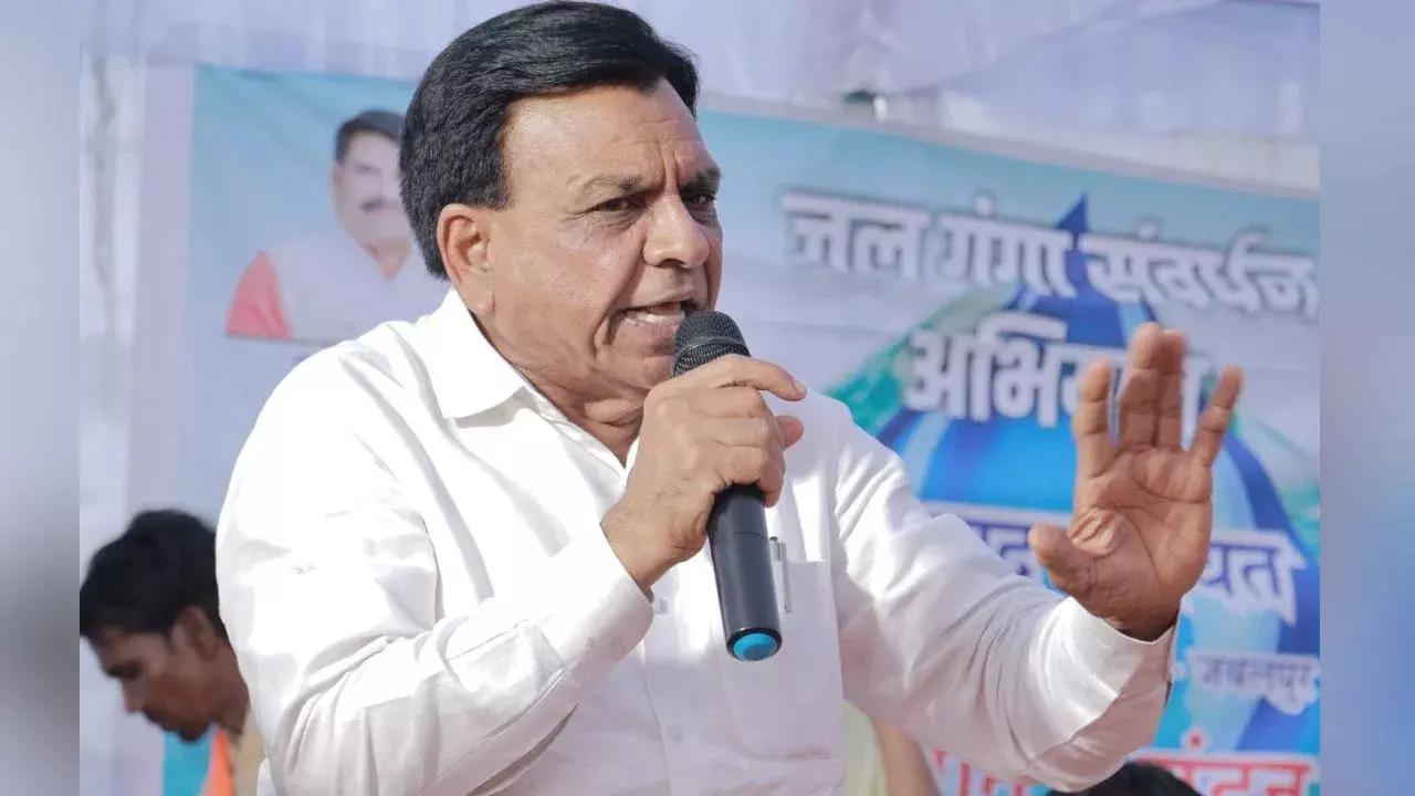 Mandsaur: गांवों को आत्मनिर्भर बनाने पर जोर, देश को मिलेगा लाभ: देवड़ा Mandsaur: गांवों को आत्मनिर्भर बनाने पर जोर, देश को मिलेगा लाभ: देवड़ा