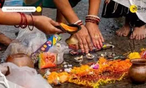 New Year 2026: 2026 के पहले दिन महिलाएं करें ये काम, साल भर बनी रहेगी मां लक्ष्मी की कृपा