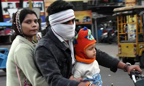 MP : तापमान में भारी गिरावट और घने कोहरे के कारण 31 दिसंबर से स्कूलों में सर्दियों की छुट्टियां MP : तापमान में भारी गिरावट और घने कोहरे के कारण 31 दिसंबर से स्कूलों में सर्दियों की छुट्टियां