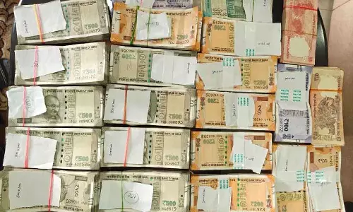 Odisha विजिलेंस ने एडिशनल तहसीलदार के घर छापा मारा
