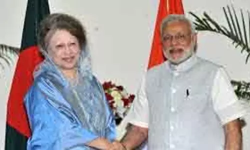 Bangladesh की पहली महिला प्रधानमंत्री खालिदा ज़िया का निधन हो गया Bangladesh की पहली महिला प्रधानमंत्री खालिदा ज़िया का निधन हो गया