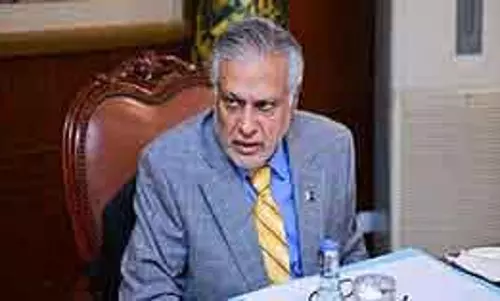 Pakistan के उप प्रधानमंत्री ने माना कि मई में एयरबेस पर हमला हुआ था Pakistan के उप प्रधानमंत्री ने माना कि मई में एयरबेस पर हमला हुआ था