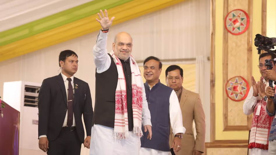 Amit Shah  ने गुवाहाटी में पूर्वोत्तर के सबसे बड़े ऑडिटोरियम का उद्घाटन किया
