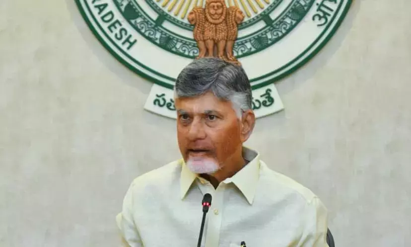 Naidu ने कर्मचारियों से नए साल में नए जोश के साथ काम करने की अपील की