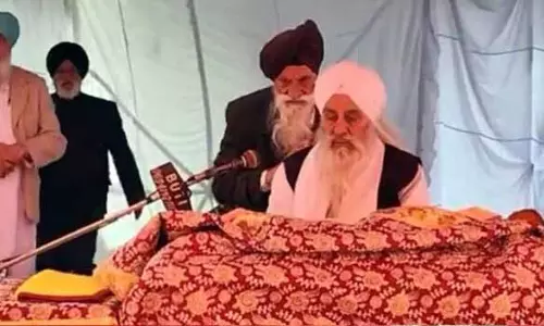 Guru Gobind Singh का प्रकाश पर्व मनाया गया