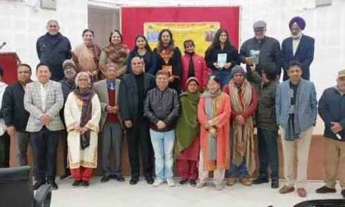 नीना अंदोत्रा ​​को 7वां HSM नवलेखन तेज पुरस्कार मिला