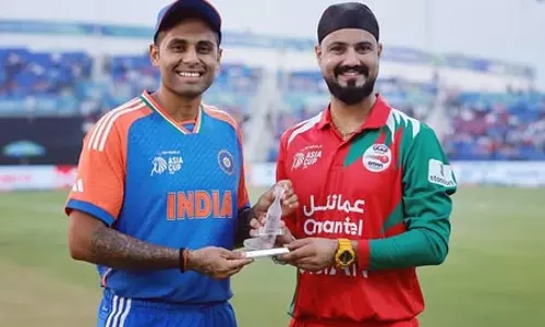 टी20 वर्ल्ड कप के लिए ओमान की 15 सदस्यीय टीम घोषित, जतिंदर सिंह को मिली कमान टी20 वर्ल्ड कप के लिए ओमान की 15 सदस्यीय टीम घोषित, जतिंदर सिंह को मिली कमान