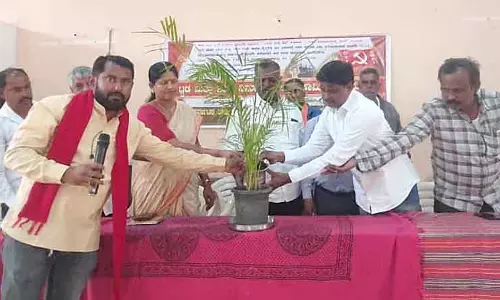 केंद्र सरकार की मजदूर विरोधी नीति: Balakrishna Shetty