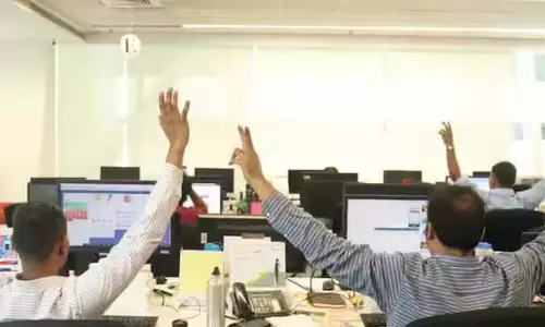 Nifty 32,000 पर, सेंसेक्स 1,07,000 पर: ब्रोकरेज का 2026 के आखिर तक बुल केस टारगेट