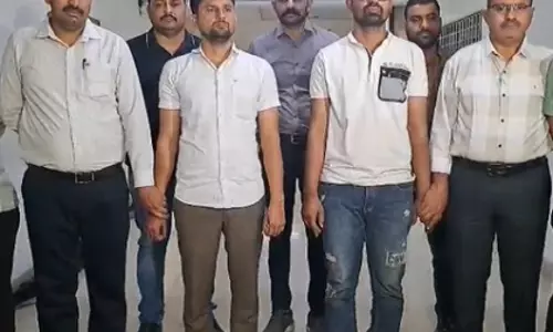 गुजरात में रंगदारी मांगने का मामला, AAP युवा नेता सहित दो की गिरफ्तारी