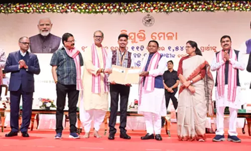ओडिशा CM का बड़ा संदेश: 1,543 नौकरियां, भ्रष्टाचार पर सख्ती