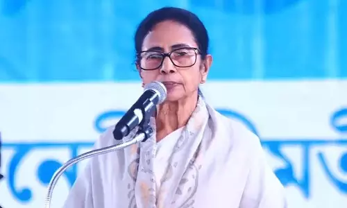 Mamata ने शाह पर निशाना साधा: घुसपैठिए सिर्फ़ बंगाल में हैं? क्या आपने पहलगाम पर हमला किया?