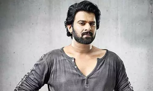 एंकर सुमा का खुलासा: हर महीने बुजुर्गों का खर्च उठा रहे हैं सुपरस्टार Prabhas