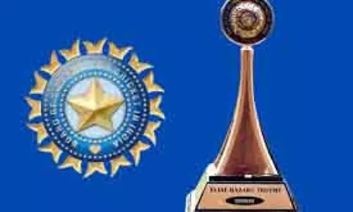 Vijay Hazare Trophy: प्रियांश और तेजस्वी के तूफान में उड़ा सौराष्ट्र Vijay Hazare Trophy: प्रियांश और तेजस्वी के तूफान में उड़ा सौराष्ट्र