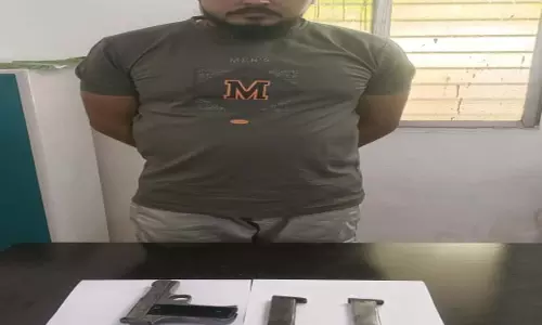 रायपुर में पिस्टल और जिंदा कारतूस के साथ बबलू बाटली गिरफ्तार रायपुर में पिस्टल और जिंदा कारतूस के साथ बबलू बाटली गिरफ्तार