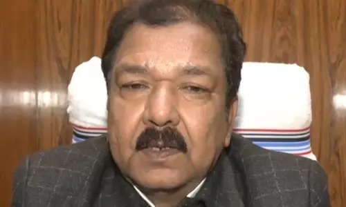 बंगाल को तुष्टिकरण की राजनीति में तंग और तबाह किया जा रहा: दिलीप जायसवाल बंगाल को तुष्टिकरण की राजनीति में तंग और तबाह किया जा रहा: दिलीप जायसवाल
