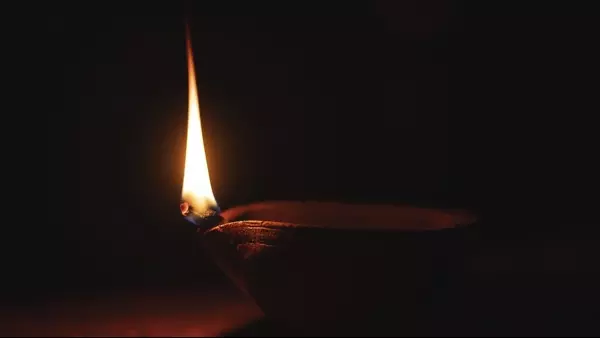 Farrukhabad: जनरेटर लाइन टूटने से शमशाबाद में अंधेरा, जनता परेशान Farrukhabad: जनरेटर लाइन टूटने से शमशाबाद में अंधेरा, जनता परेशान
