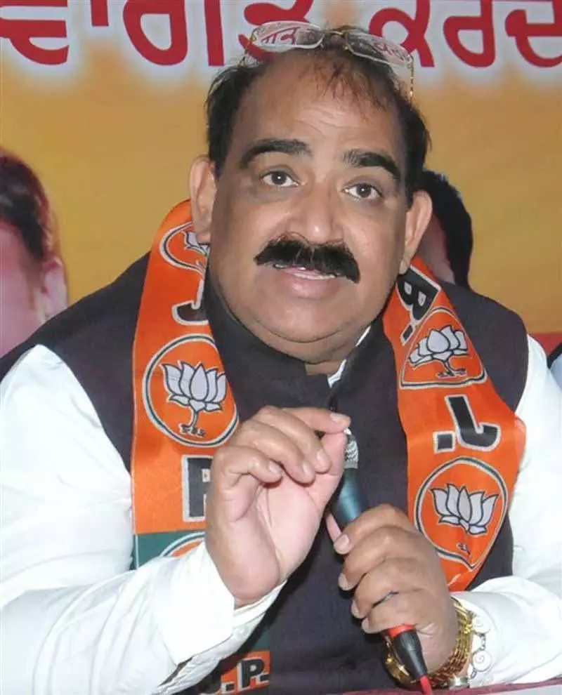AAP ने VB G RAM G एक्ट के खिलाफ मजदूरों को विरोध पत्र पर साइन करने के लिए मजबूर किया: BJP AAP ने VB G RAM G एक्ट के खिलाफ मजदूरों को विरोध पत्र पर साइन करने के लिए मजबूर किया: BJP