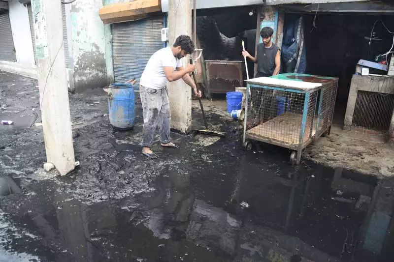 Ludhiana: कचरे की समस्या, खराब इंफ्रास्ट्रक्चर ने इस साल को मुश्किल बना दिया Ludhiana: कचरे की समस्या, खराब इंफ्रास्ट्रक्चर ने इस साल को मुश्किल बना दिया
