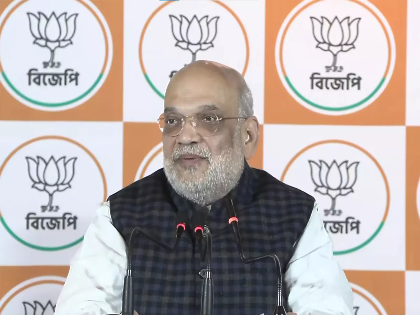 अमित शाह को आगामी विधानसभा चुनावों में बंगाल में BJP सरकार के चुने जाने का पूरा भरोसा अमित शाह को आगामी विधानसभा चुनावों में बंगाल में BJP सरकार के चुने जाने का पूरा भरोसा