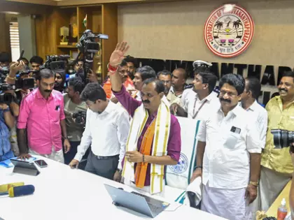 Kerala के पहले बीजेपी मेयर ने नागरिक अनियमितताओं की जांच के आदेश दिए Kerala के पहले बीजेपी मेयर ने नागरिक अनियमितताओं की जांच के आदेश दिए
