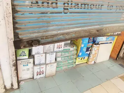 शटर तोड़कर ट्रेडर्स दुकान में चोरी, रिसाली-भिलाई में बड़ी वारदात शटर तोड़कर ट्रेडर्स दुकान में चोरी, रिसाली-भिलाई में बड़ी वारदात
