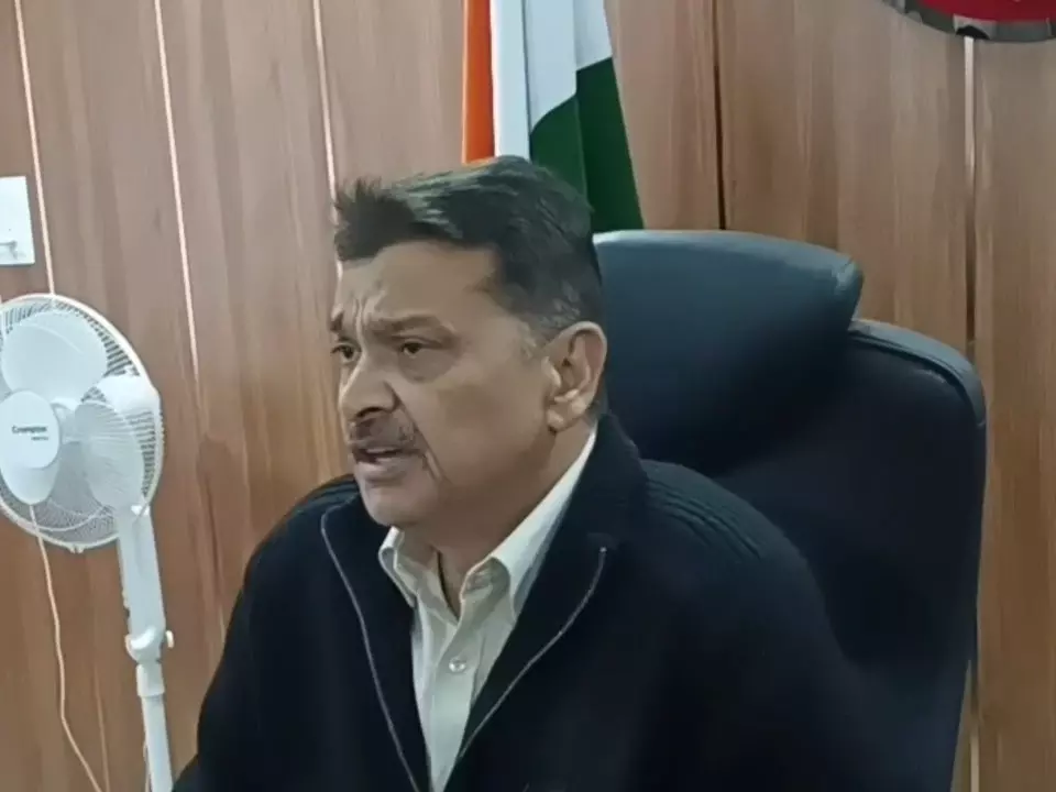 Chandigarh: प्रशासन में नए DG के नाम पर तेजी से विचार-विमर्श Chandigarh: प्रशासन में नए DG के नाम पर तेजी से विचार-विमर्श