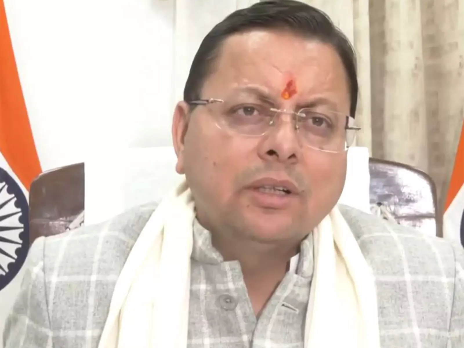 Uttarakhand ने नव वर्ष के लिए स्वच्छ सड़कें और सुगम यातायात सुनिश्चित किए Uttarakhand ने नव वर्ष के लिए स्वच्छ सड़कें और सुगम यातायात सुनिश्चित किए